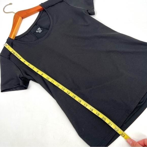 C9 CHAMPION Woman's Black Short Sleeve Lightweight Athletic Top Size XS - Picture 8 of 9